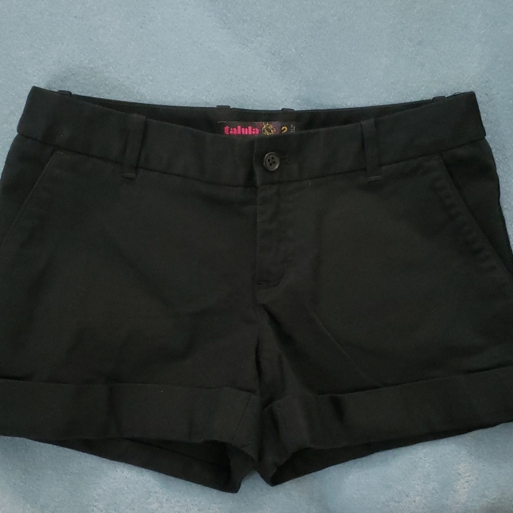 Aritzia Talula Shorta